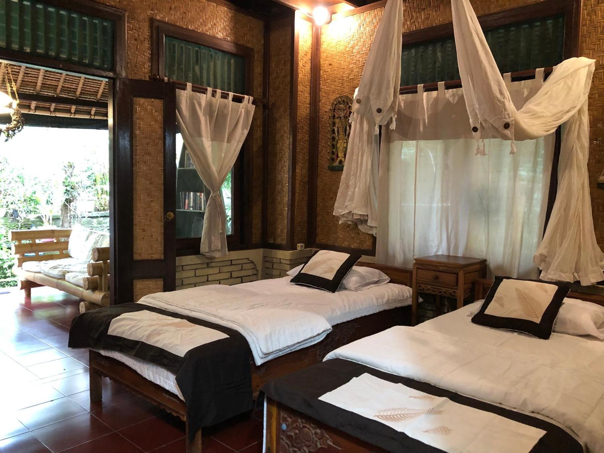 1Bd Guest House In Family Compound1, 15 Minute Walk To Yoga Barn Ubud Dış mekan fotoğraf