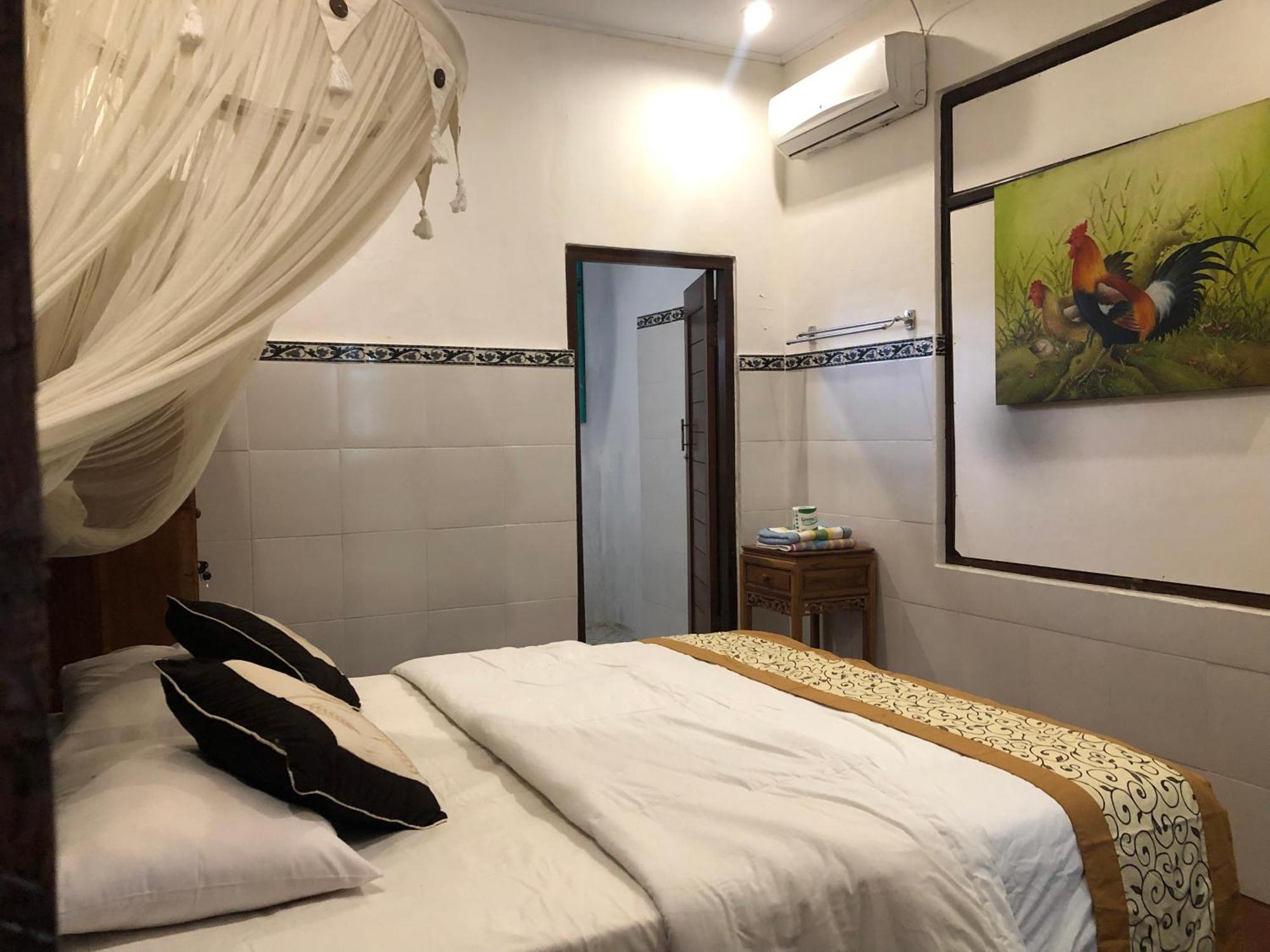 1Bd Guest House In Family Compound1, 15 Minute Walk To Yoga Barn Ubud Dış mekan fotoğraf